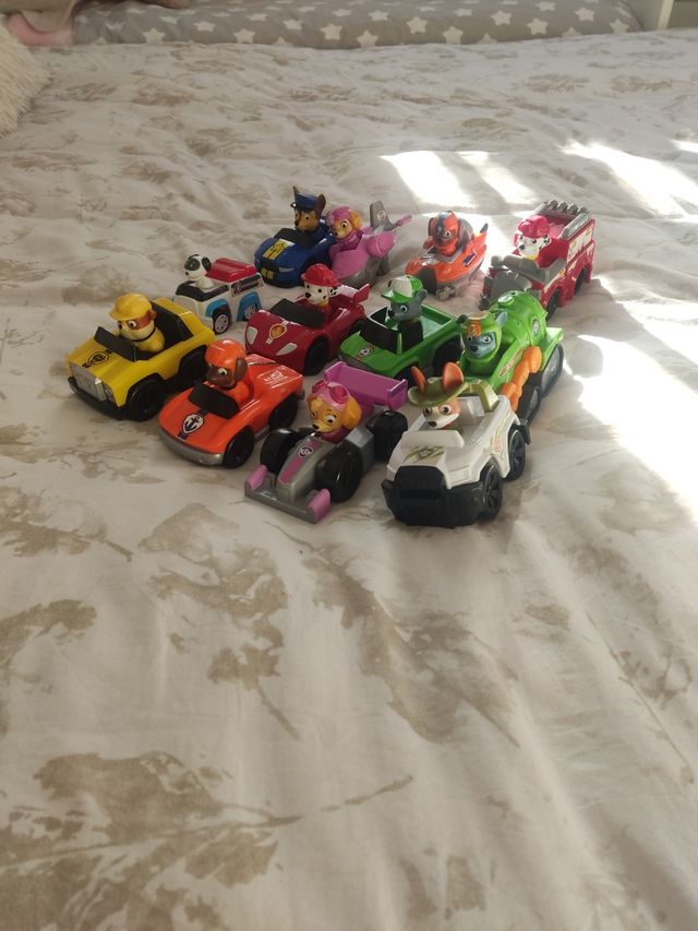 Lote de patrulla canina compactos