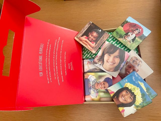 Juego de memoria Akron Maxi-Memory Culturas