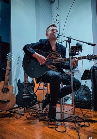 Cantante latino