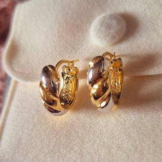 Pendientes Plata Baño Oro
Pendientes Pluma Dorada 