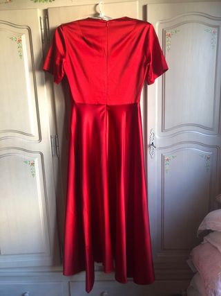Vestido De Fiesta De Raso Rojo De Zara