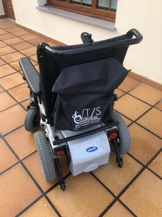 Silla de ruedas con motor