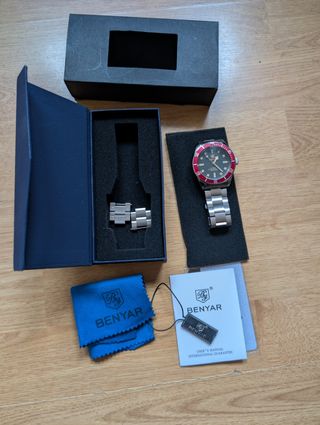 Reloj automático Benyar