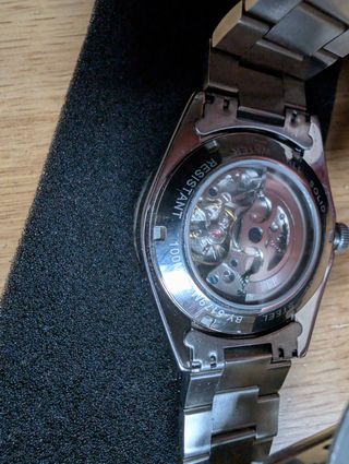 Reloj automático Benyar