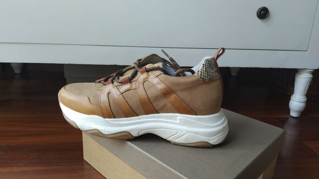 Sneakers marrones mujer