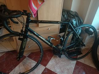 Bicicleta de carretera mendiz