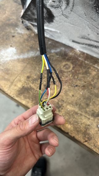 Electricista  albañileria manitas limpieza pintor