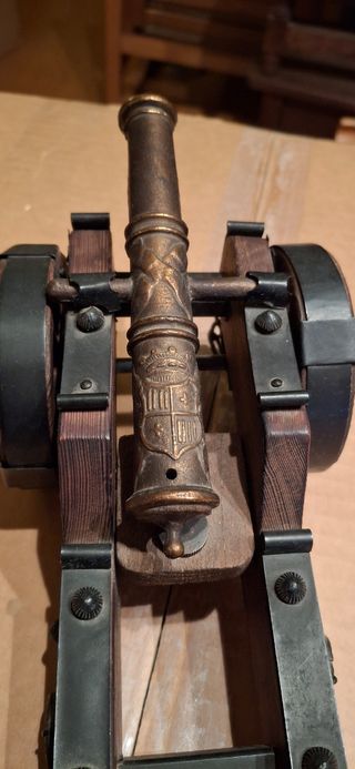 Cannoni decorativi, (due)