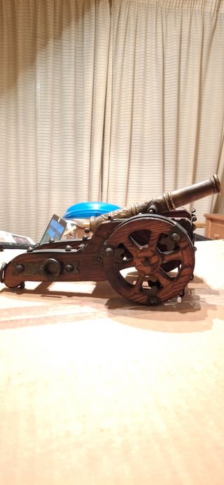 Cannoni decorativi, (due)