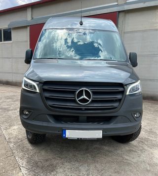 4x4 Mercedes-Benz Sprinter 2020