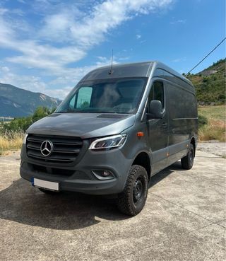 4x4 Mercedes-Benz Sprinter 2020