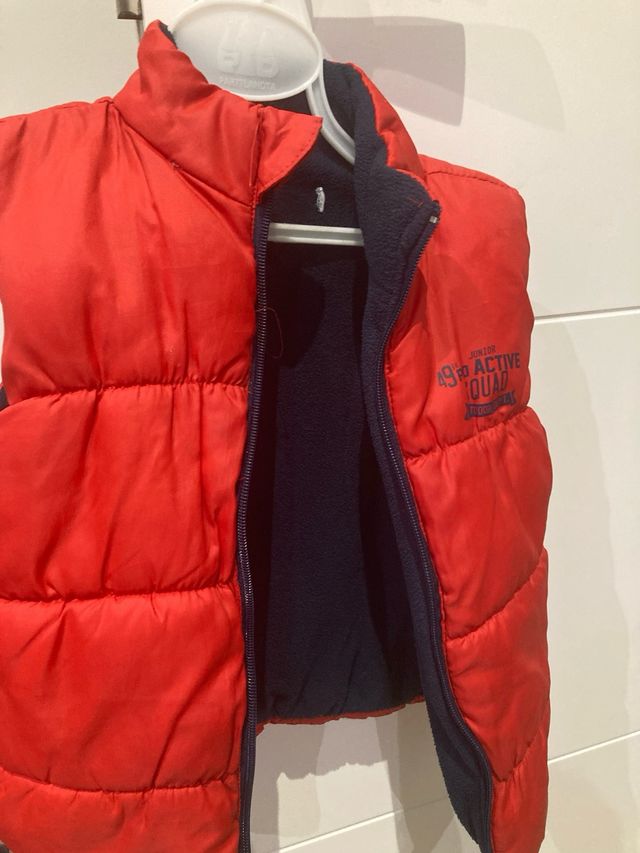 Chaleco niño 3 años. Con forro polar