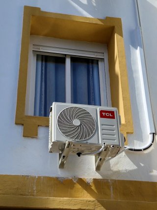 Tecnico gas,fontanería, electricidad, mtos general