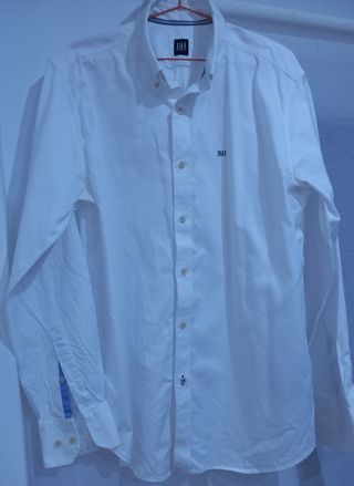 Lote de 2 camisas Pedro del Hierro (L)
