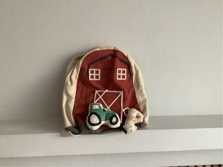 NUEVO, Mochila granja tractor niño Zara