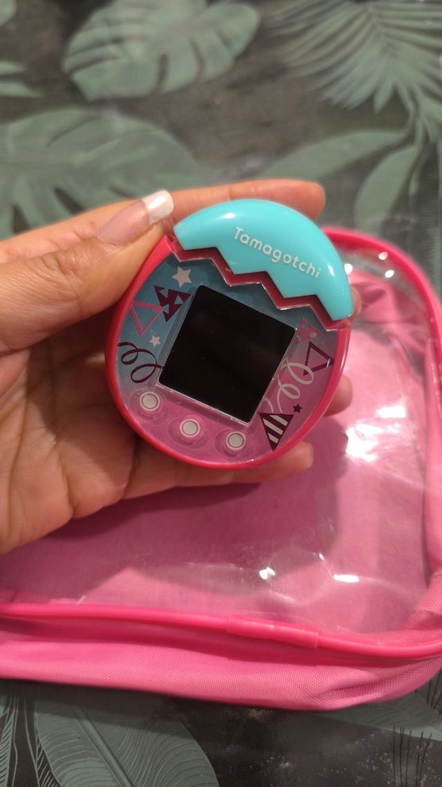 Tamagotchi Pix.  Como Nuevo Casi ni lo a usado.