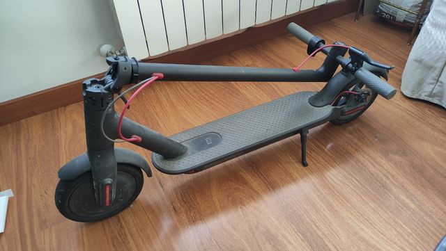 Patinete eléctrico Xiaomi Mi Electric Scooter 3