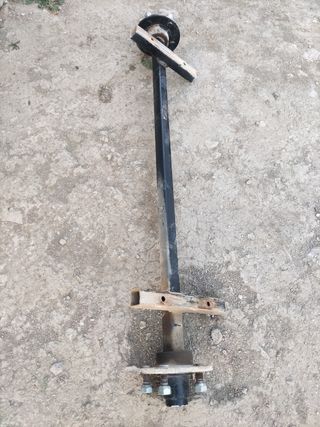 Eje de remoque