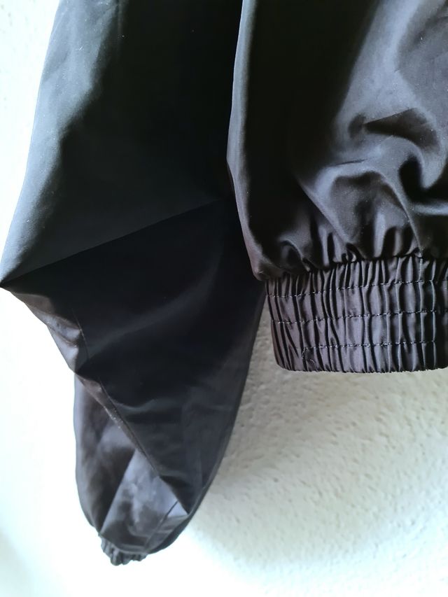 Chaqueta Bomber. Corta. 36 /S