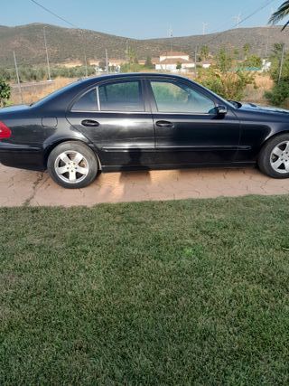 Mercedes-Benz Clase E 2005