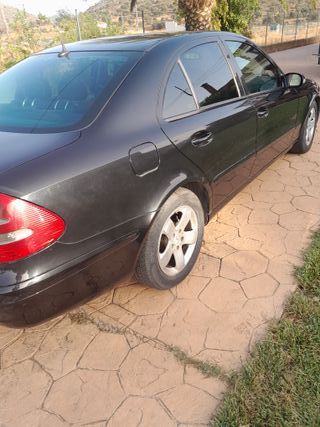 Mercedes-Benz Clase E 2005