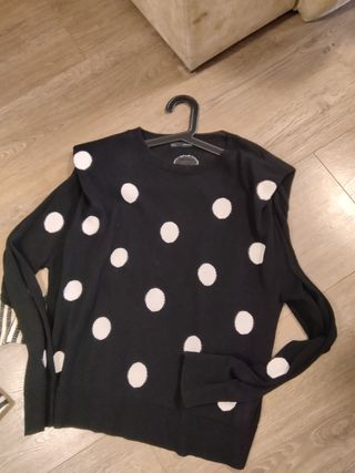 Jersey negro topos blancos 