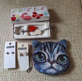 Pendientes, monedero...