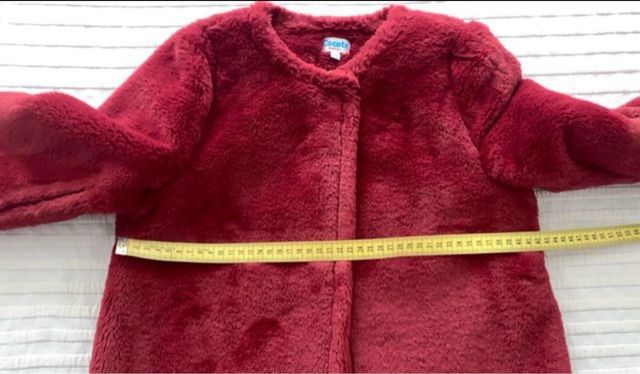 Cappotto in pelliccia bordeaux per bambina