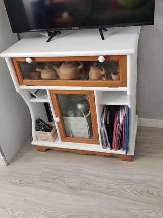 Mesa maciza de tv