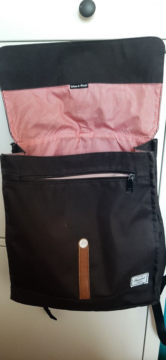 Zainetto Herschel city nero