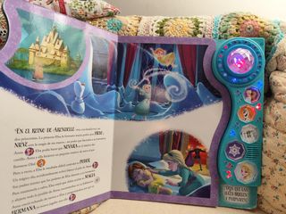 Libro con música de Frozen