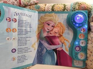 Libro con música de Frozen