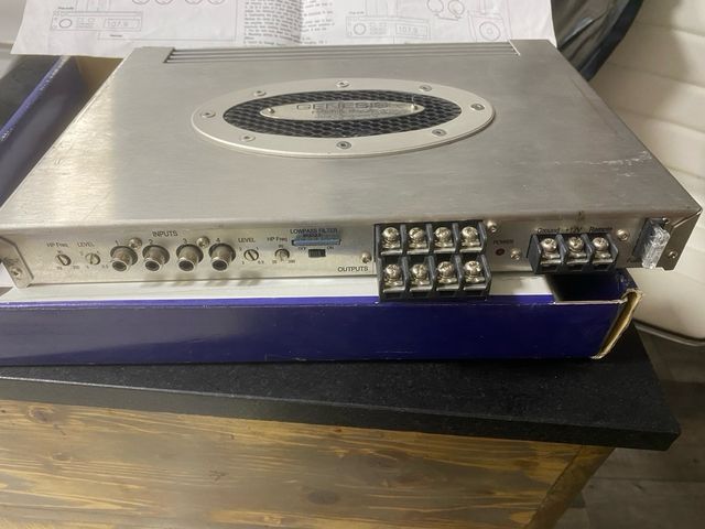 Amplificador Genesis