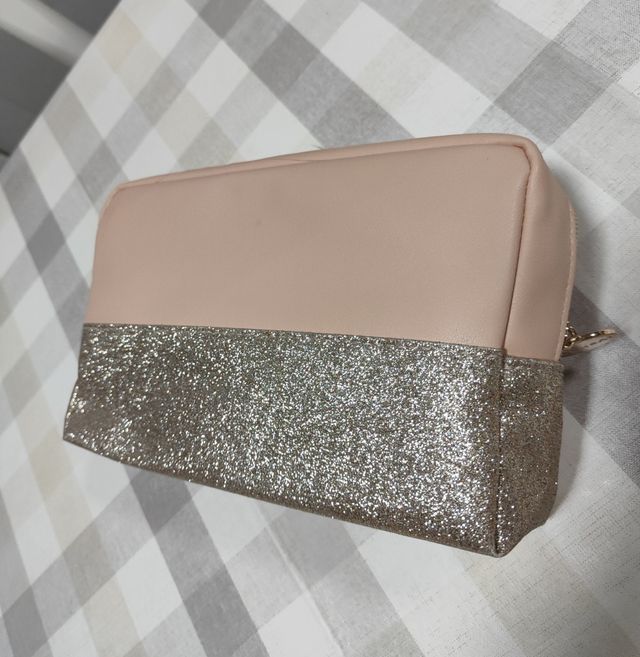 NECESER/ BOLSA DE ASEO REBAJADO!!