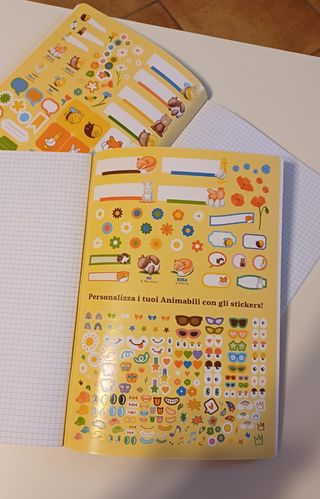 Quaderni A4 a quadretti. Set da 3 pezzi.