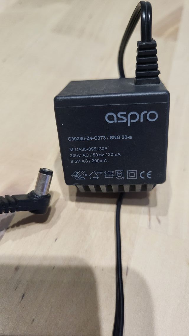 Cargador ASPRO 9.5v