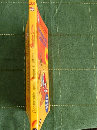 Tontorratón quien llegue el último: Geronimo Stilton 23 ¡Con un manual para sobrevivir en el desierto!