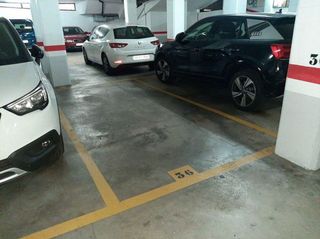 Garaje en venta en Montesa en Esplugues de Llobregat