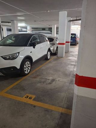 Garaje en venta en Montesa en Esplugues de Llobregat