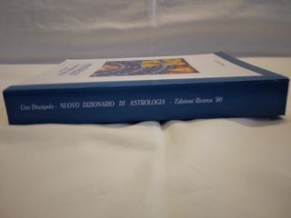 NUOVO DIZIONARIO DI ASTROLOGIA (Italian Edition)