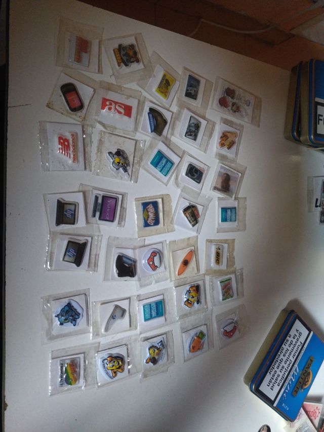 Pegotas en relieve grefusa