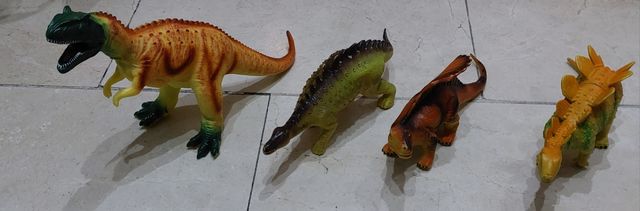 Dinosaurios por unidad