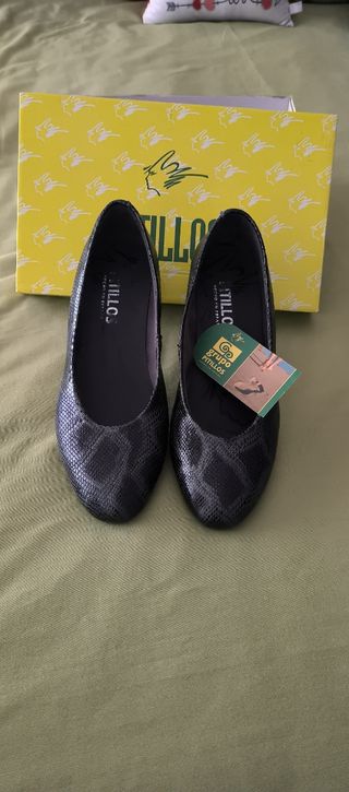 Zapatos pitillo num 38