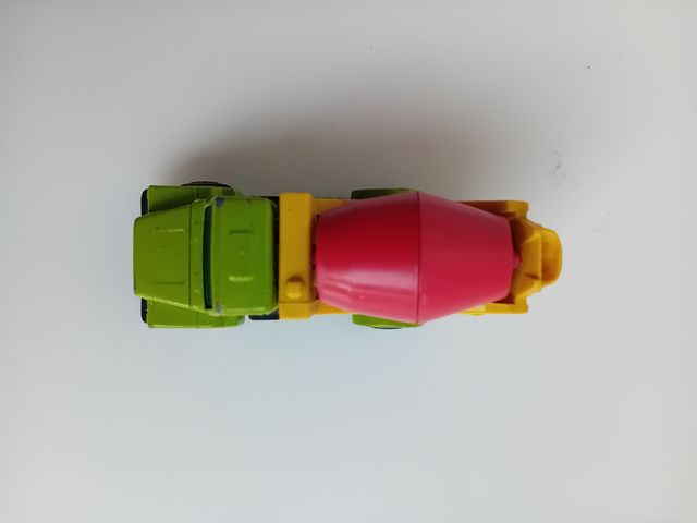 Camión Volvo hormigonera Guisval