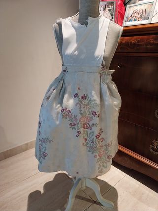 Traje de fallera para niña 