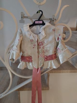 Traje de fallera para niña 
