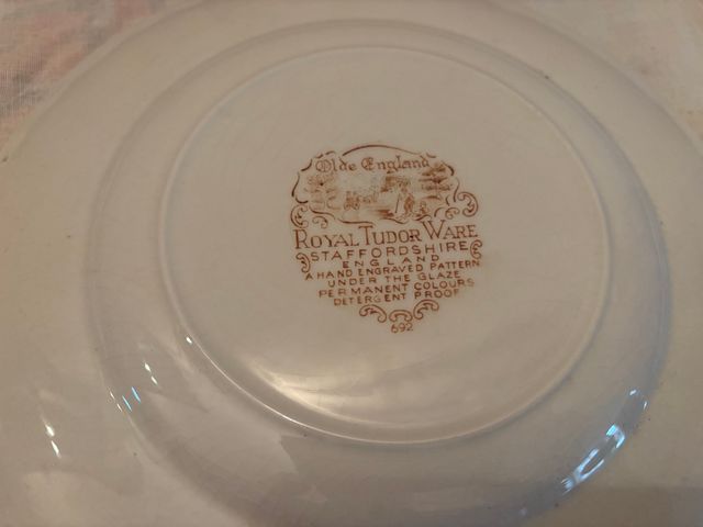 2 Piatti Piani Ceramica Inglese Vintage