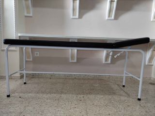 Camilla de enfermería/fisioterapia reclinable