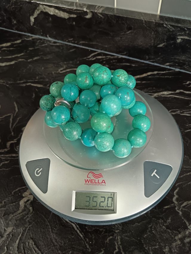 Collar de turquesas naturales