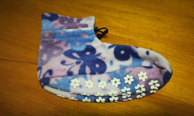 Zapatillas antideslizantes de franela.